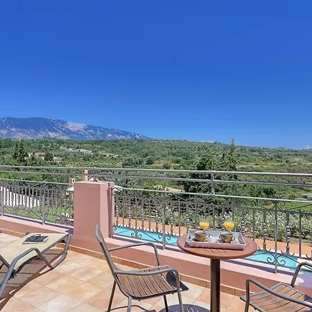 Villa Sleeps 8 Pool Air Con Wifi Kaligata