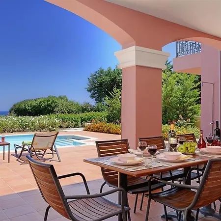 Sleeps 8 Pool Air Con Wifi Villa Kaligata
